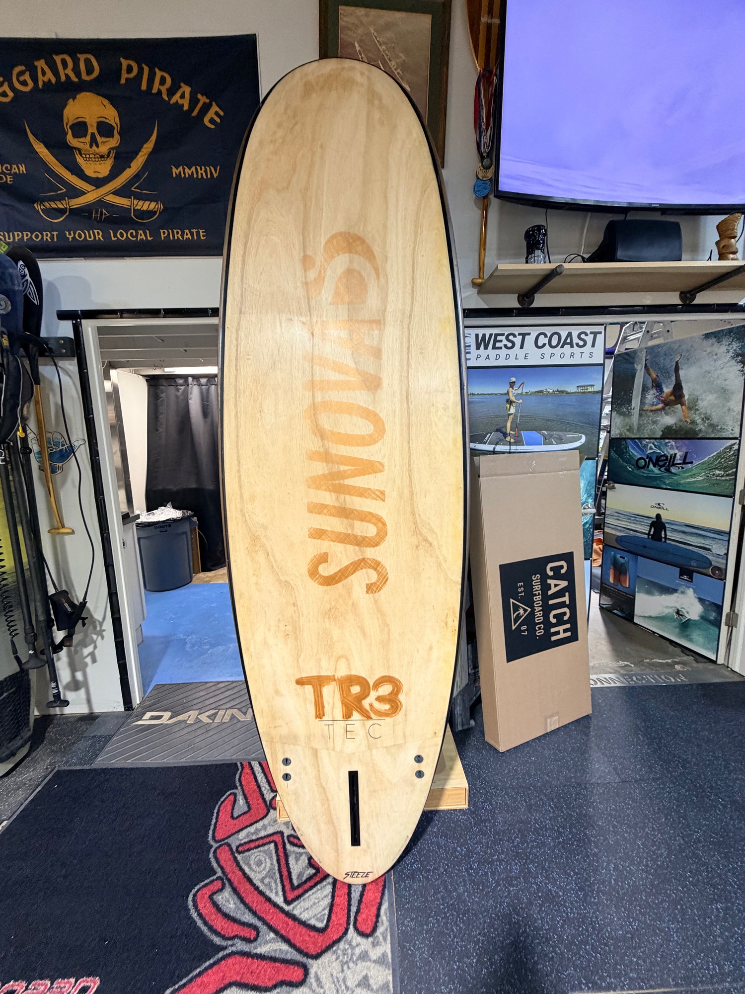 Used - SUNOVA Steeze 8'10" x 30" 125.6L