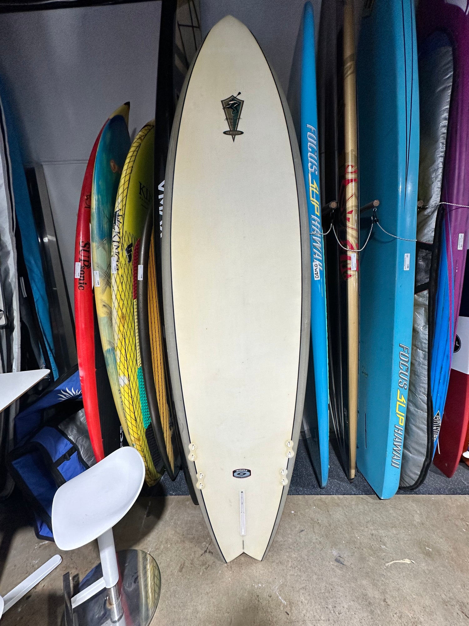 USED - SURFTECH SUP 9'6" X 29" 130L