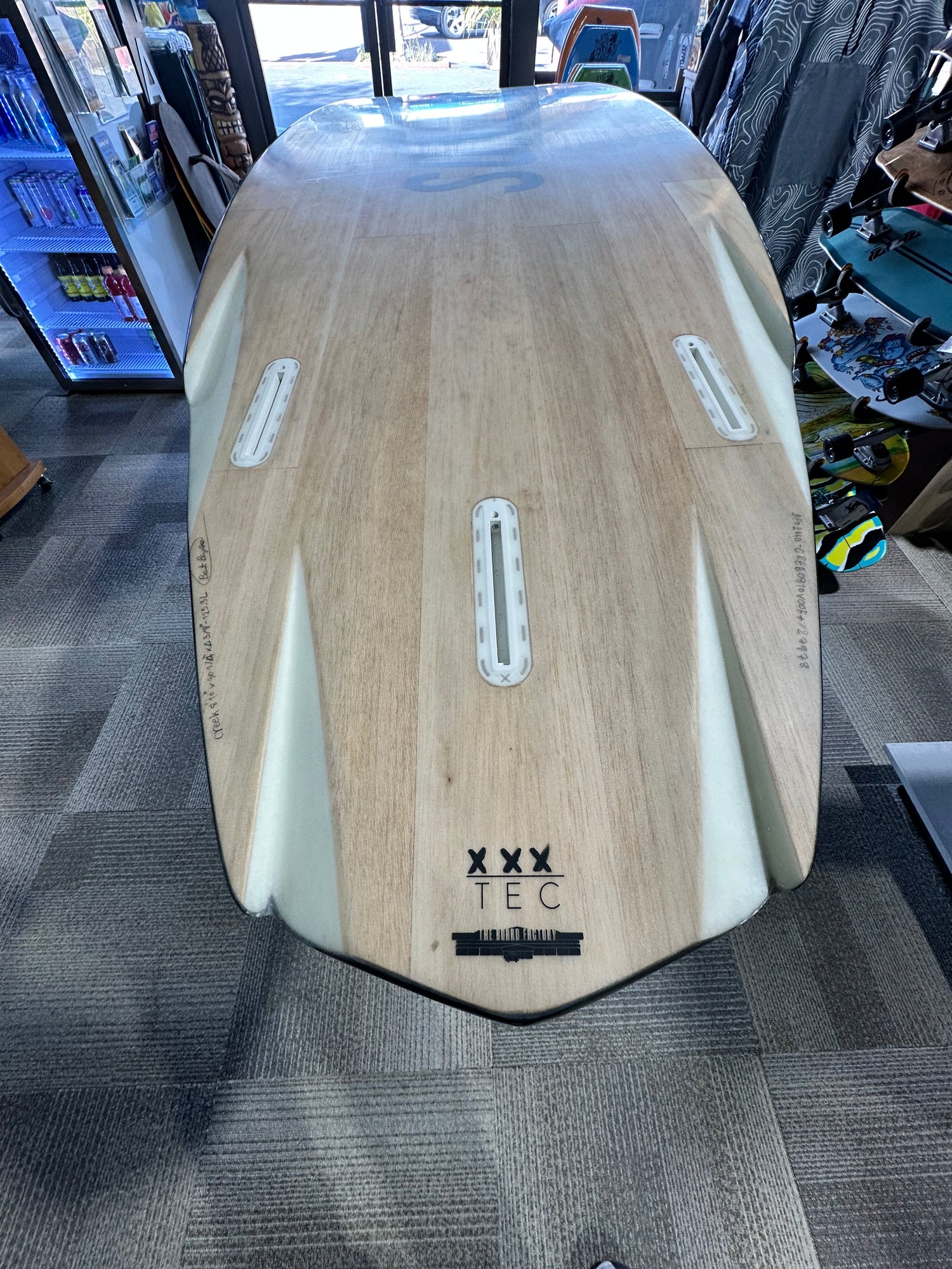 SUNOVA Creek 8'10" x 30 1/4" 125L SUP Surf XXX-tec