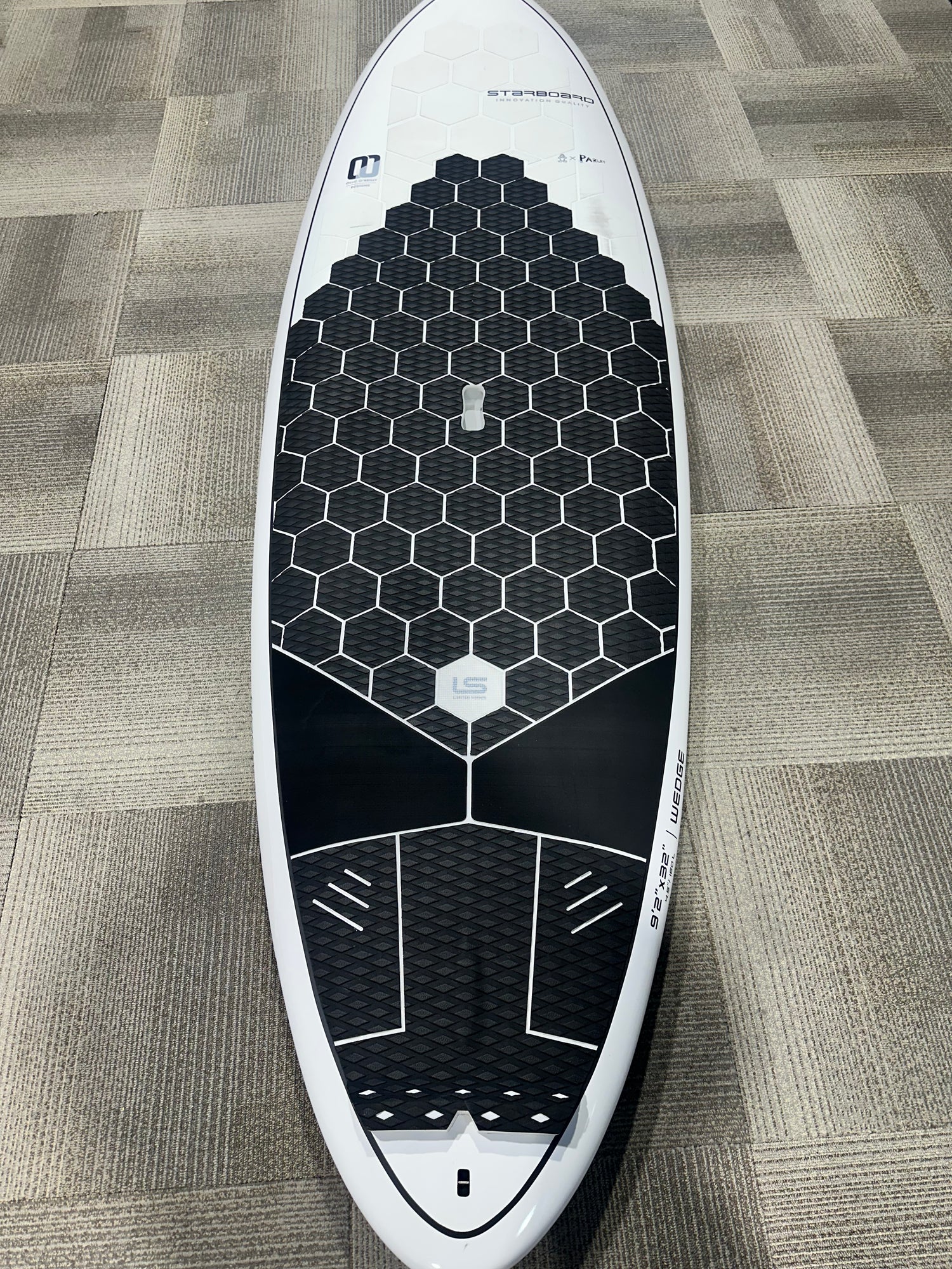USED - 2024 STARBOARD SUP 9'2" X 32" 160L WEDGE LIMITED 160L
