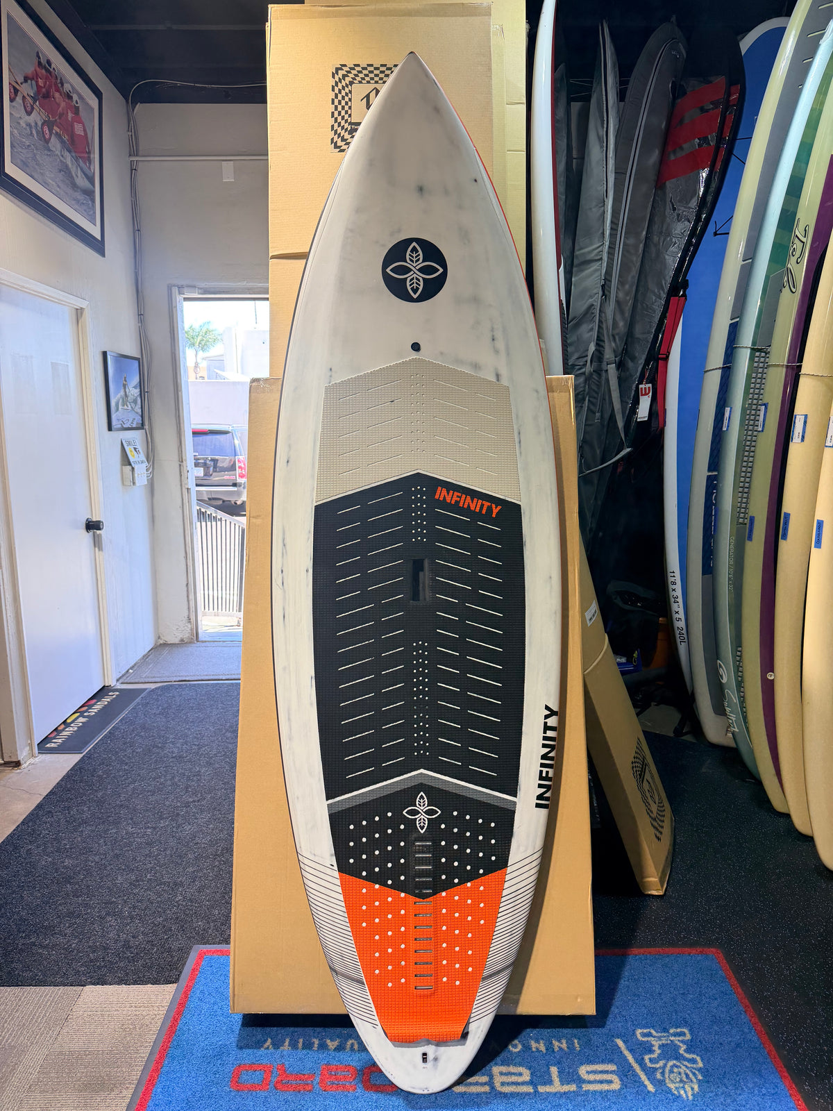Used - INFINITY Blurr V3 8'2" x 29" 110L