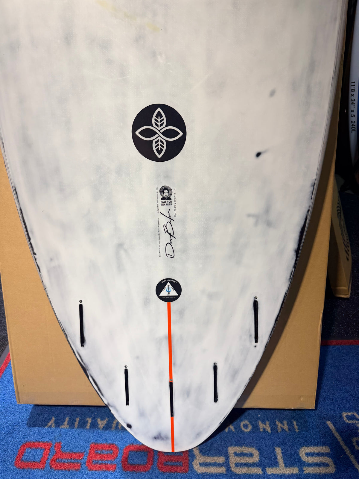 Used - INFINITY Blurr V3 8'2" x 29" 110L
