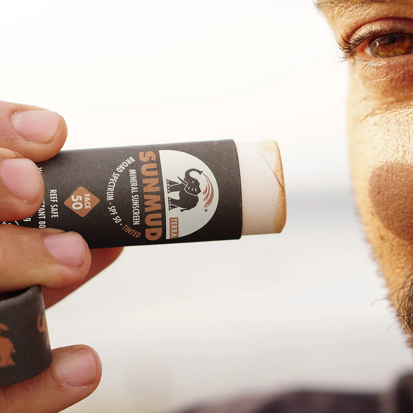 Sunmud Mineral Sunscreen Tinted Sports Stick