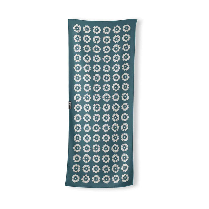 Nomadix Original Towel: Assorted Colors