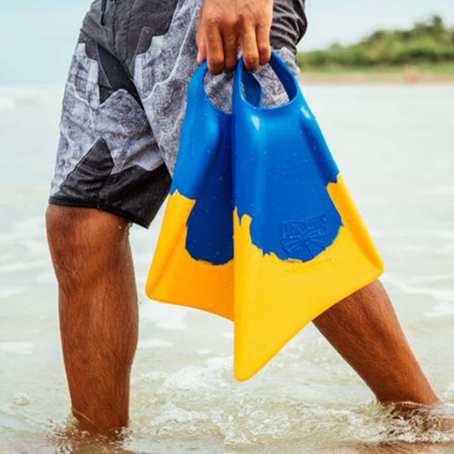 Swim Fins Churchill Makapuu Gum Rubber - West Coast Paddle Sports
